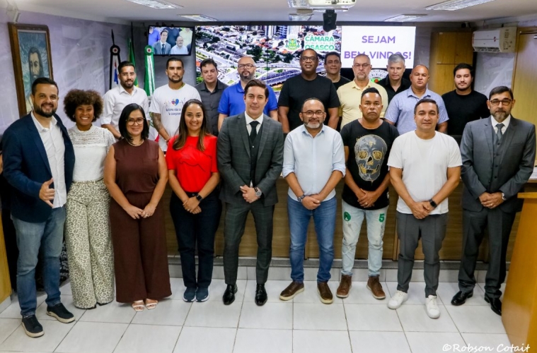 Câmara de Osasco recebe visita do promotor Gustavo Albano